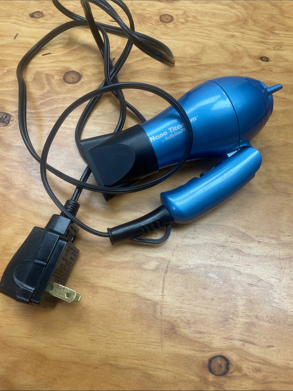 Babyliss pro nano titanium travel hair dryer